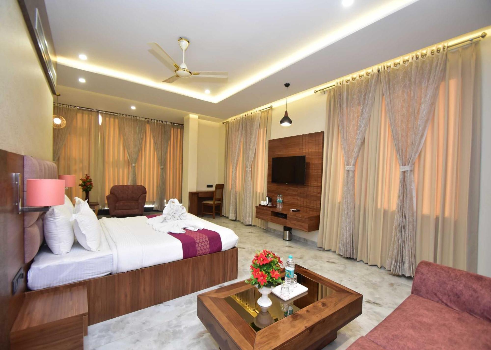 Hotel Shyamleela Khatu Exterior photo
