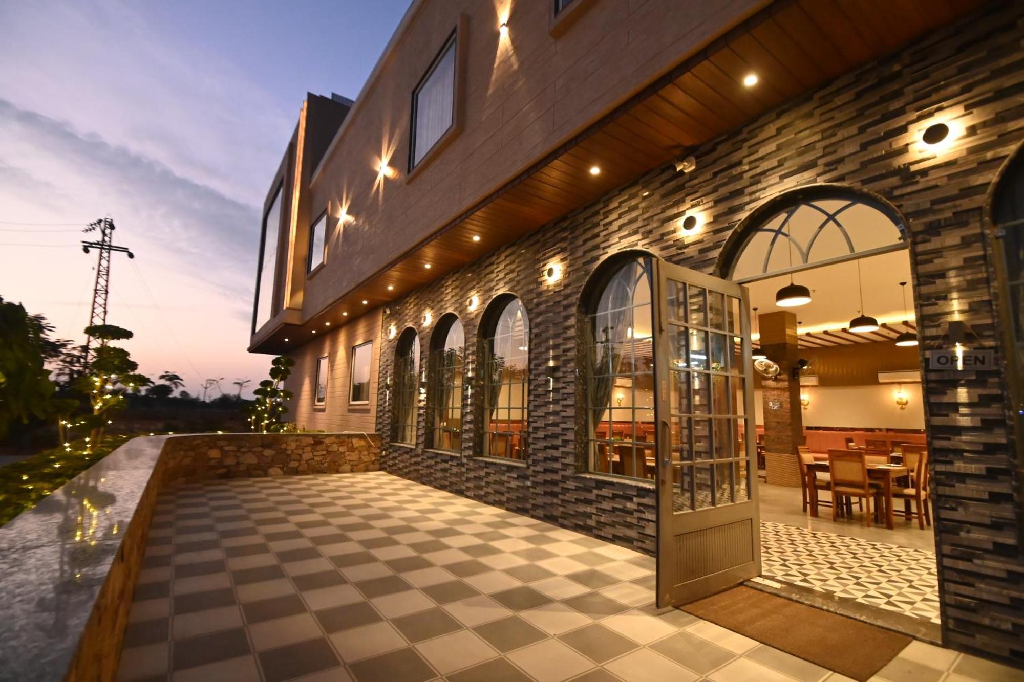 Hotel Shyamleela Khatu Exterior photo